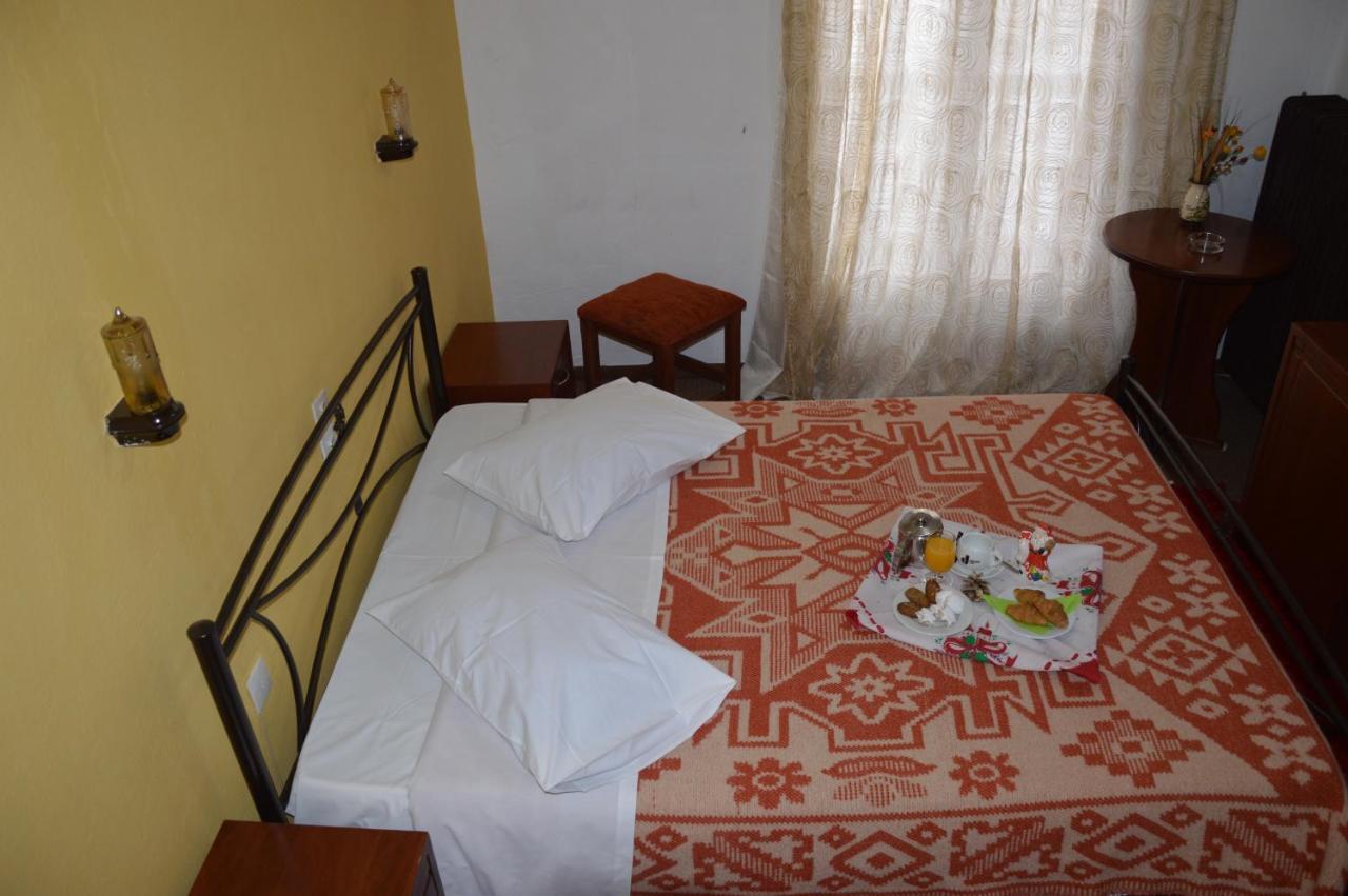 Hotel Hani Zisi Ханья Экстерьер фото